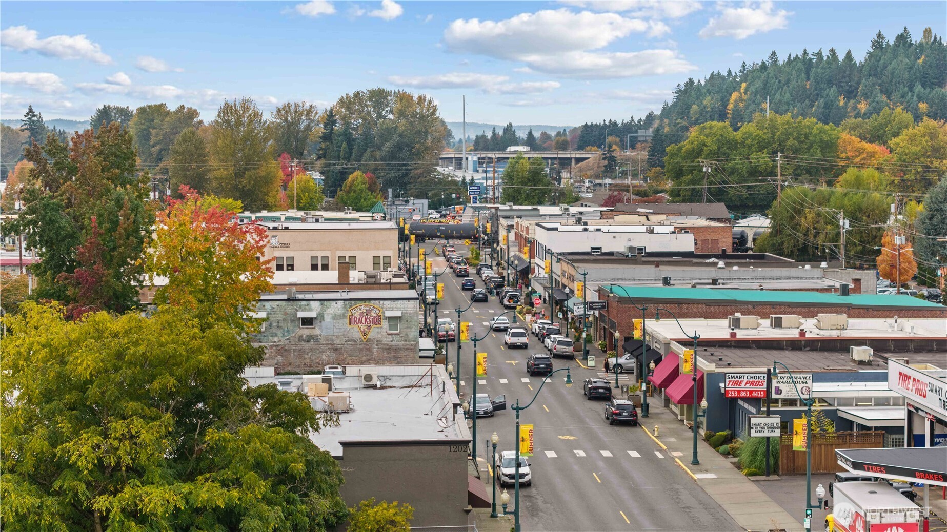 624 W Main Street Property Photo 29