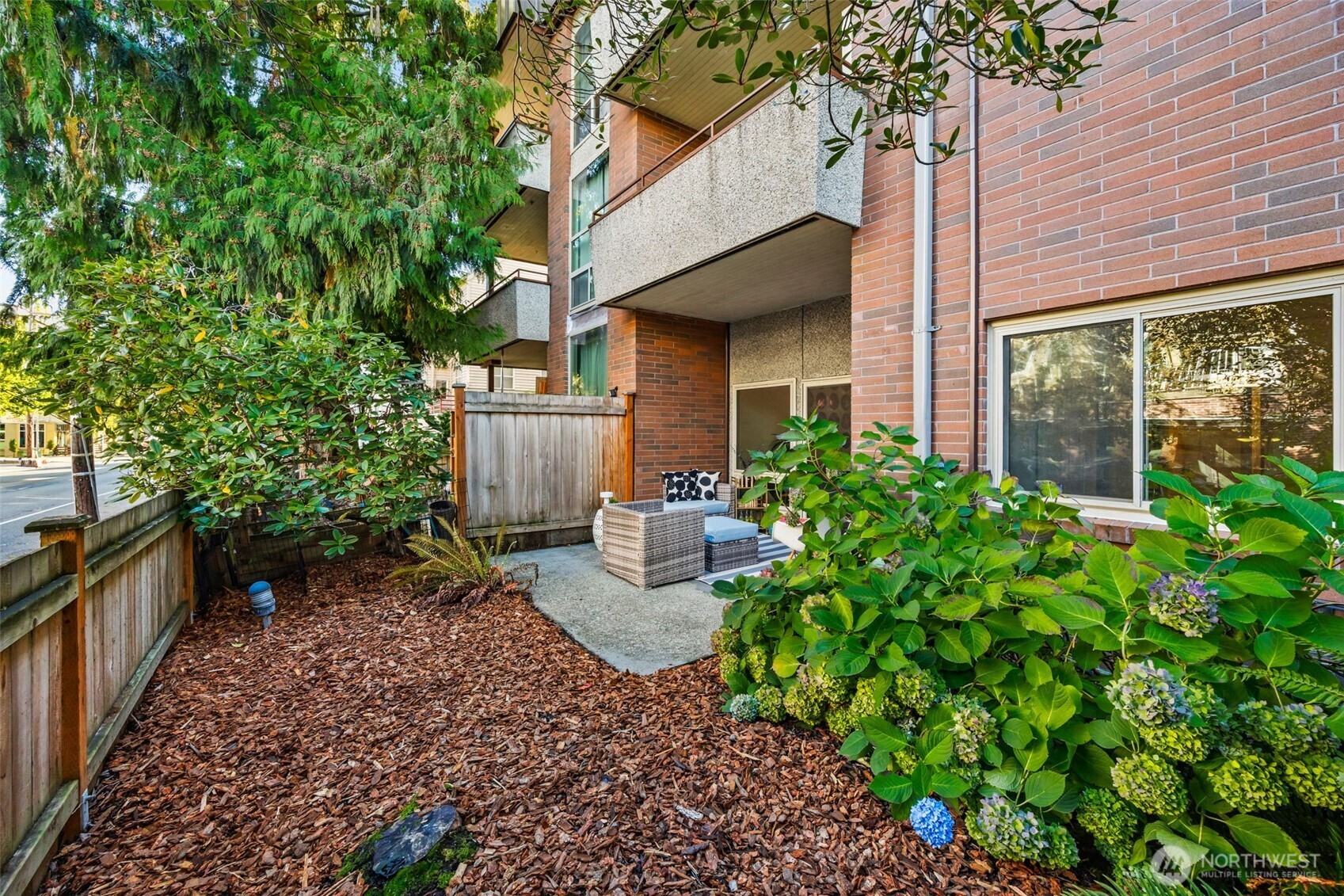 2301 Ne 65th Street 202 Property Photo 18