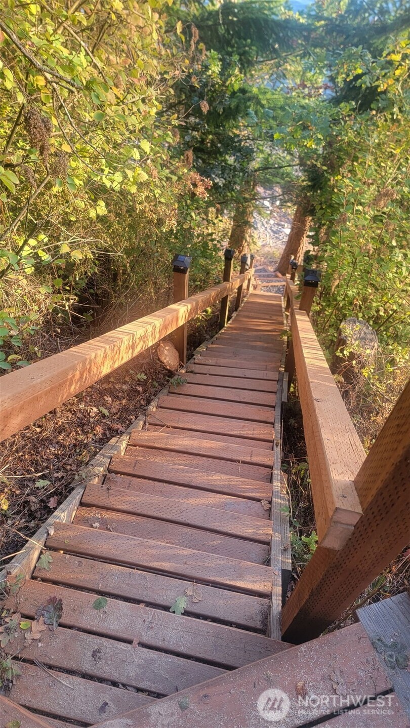 10405 Samish Island Road Property Photo 11