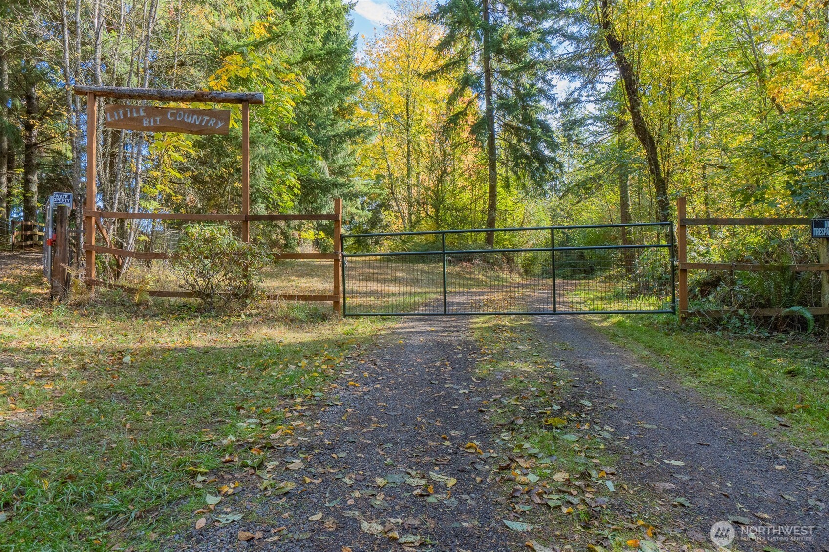 17328 Mulqueen Road Property Photo 2