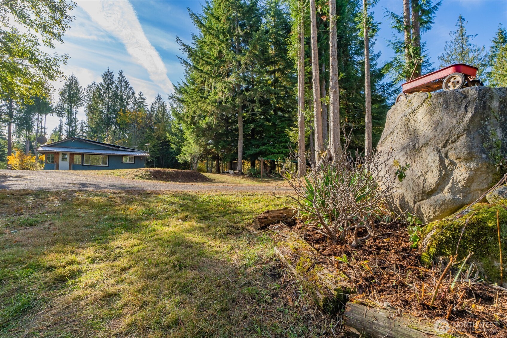 17328 Mulqueen Road Property Photo 3