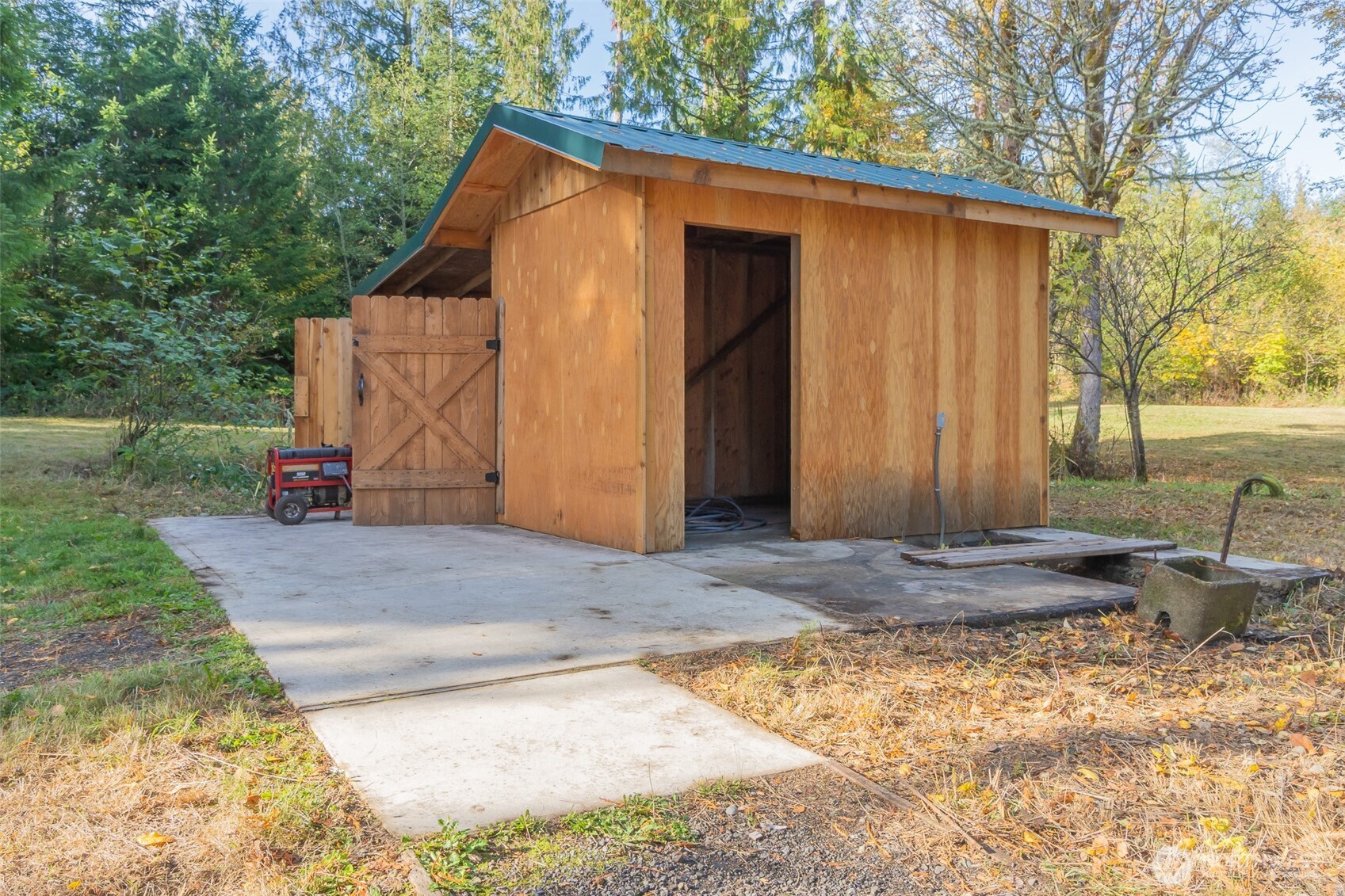 17328 Mulqueen Road Property Photo 8