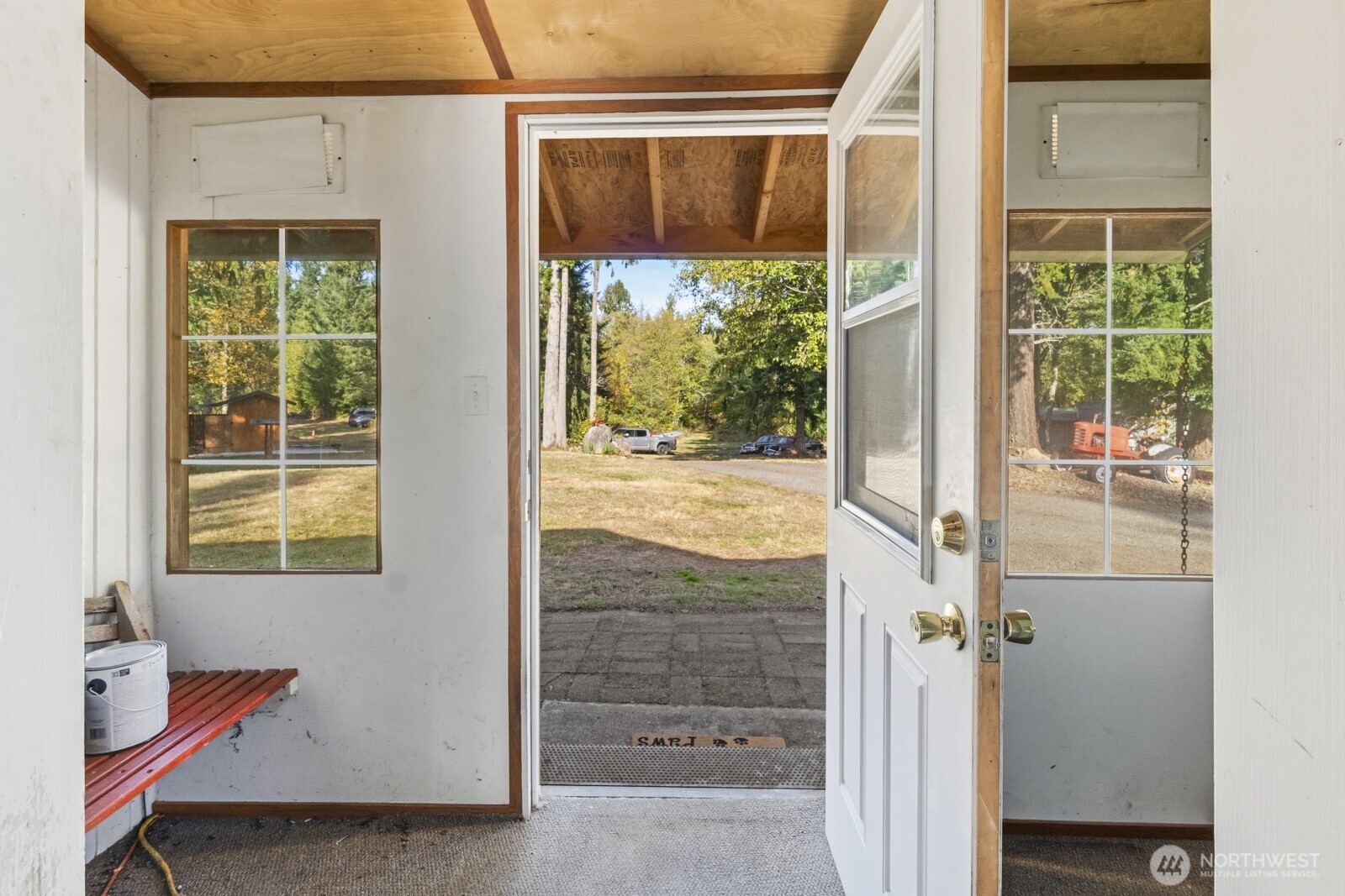 17328 Mulqueen Road Property Photo 14
