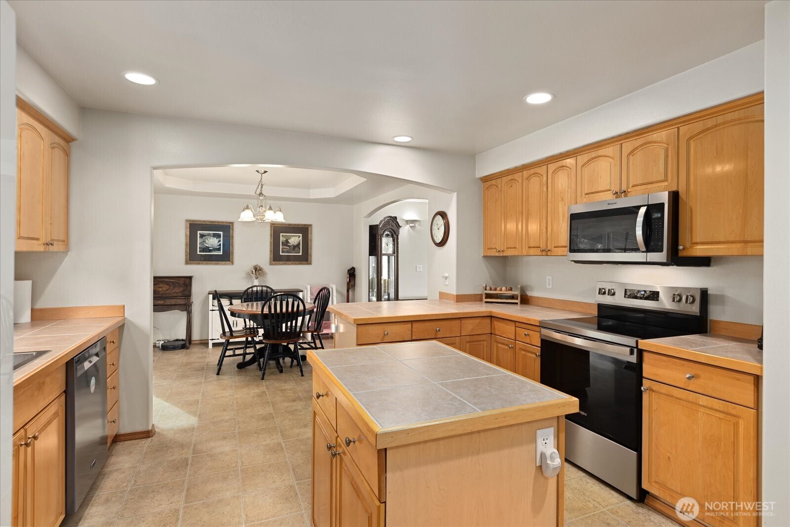 17517 80th Drive Property Photo 15