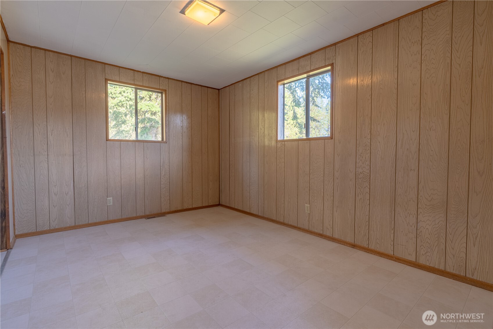 20016 N Sands Road Property Photo 23