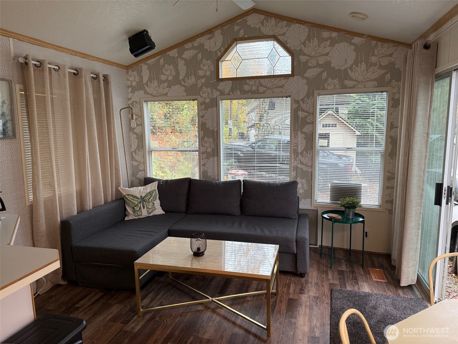 9391 Colony Lane Property Photo 4