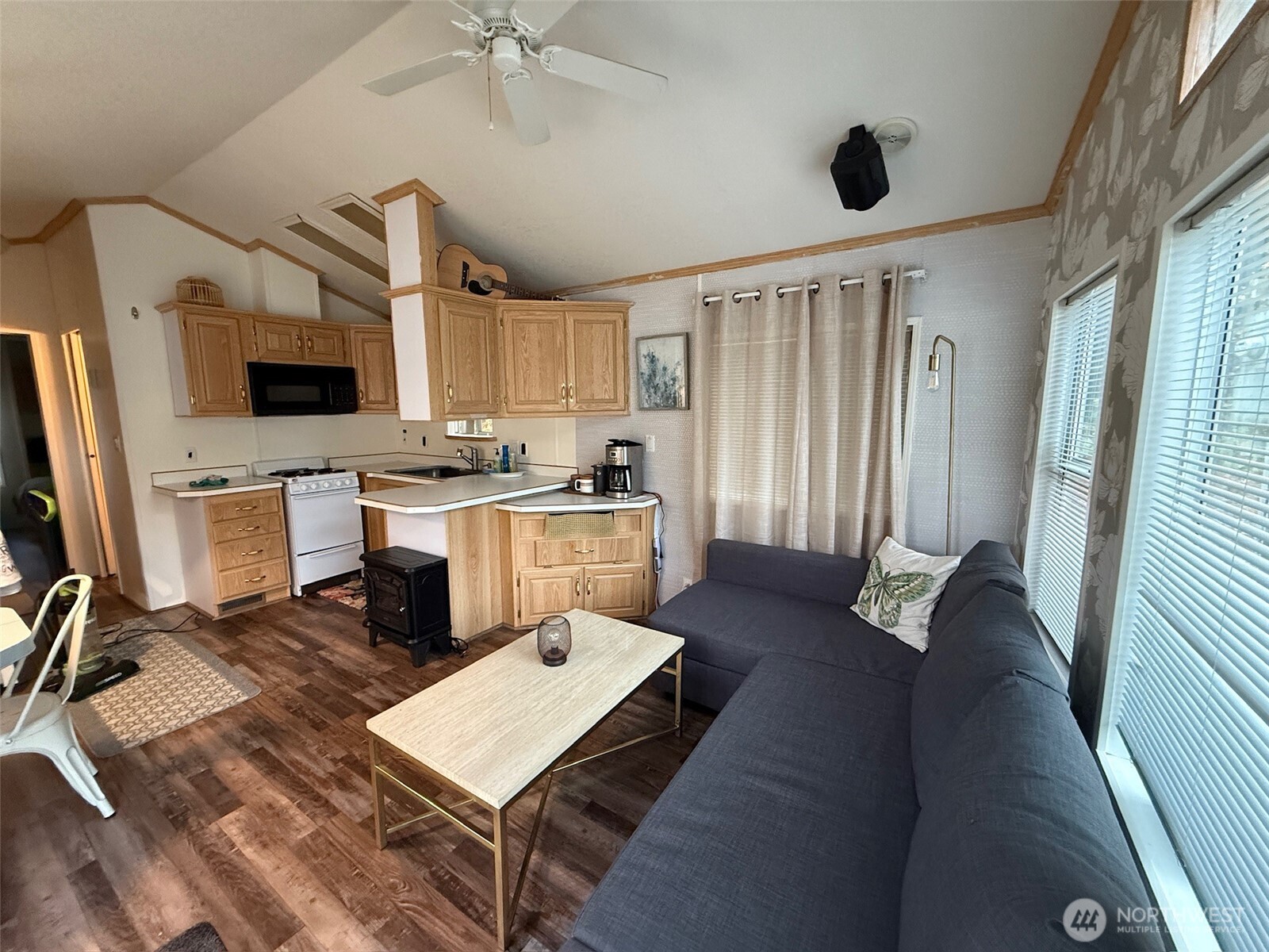 9391 Colony Lane Property Photo 5