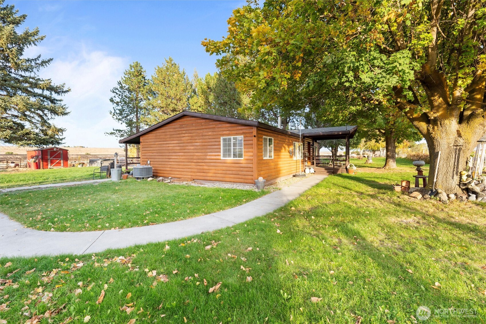 4372 Road 20 Property Photo 4
