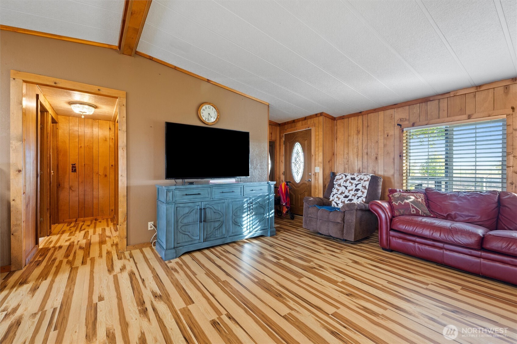 4372 Road 20 Property Photo 13