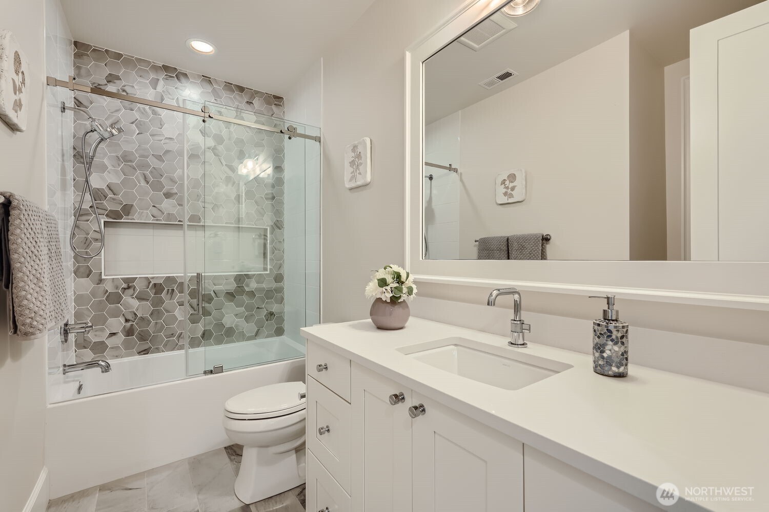 2121 109th Avenue Property Photo 21