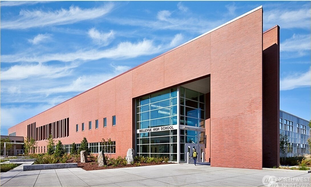 2121 109th Avenue Property Photo 35