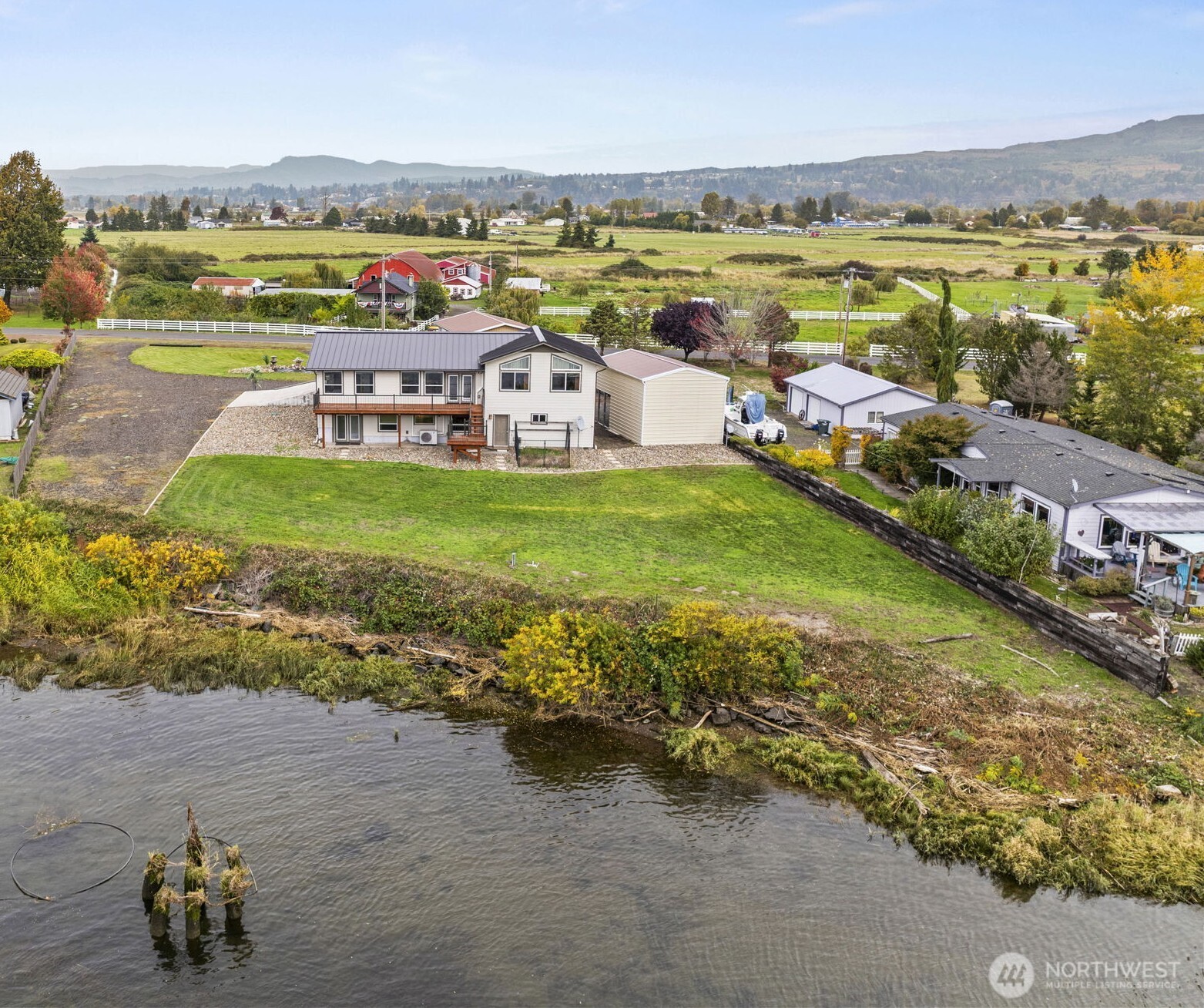 277 W Sunny Sands Road Property Photo 1