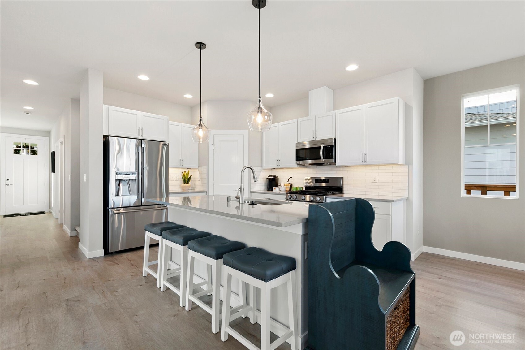 9802 5th Lane 17 Property Photo 1