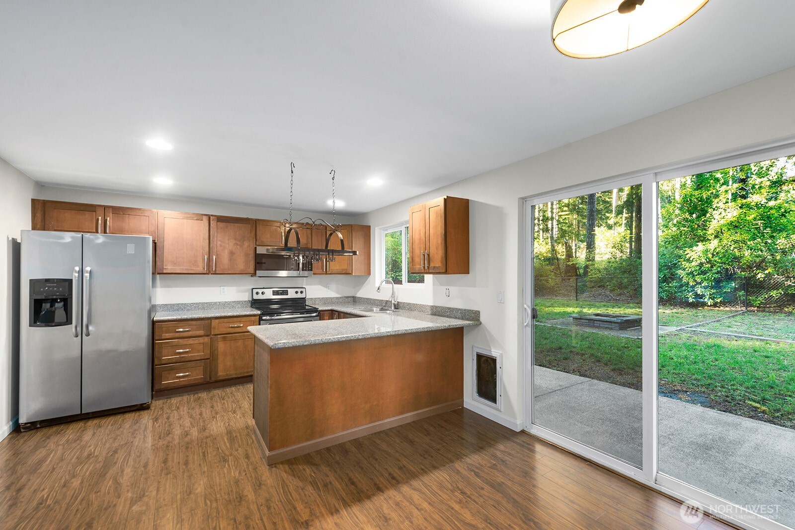 14609 Parkdale Drive Property Photo 6