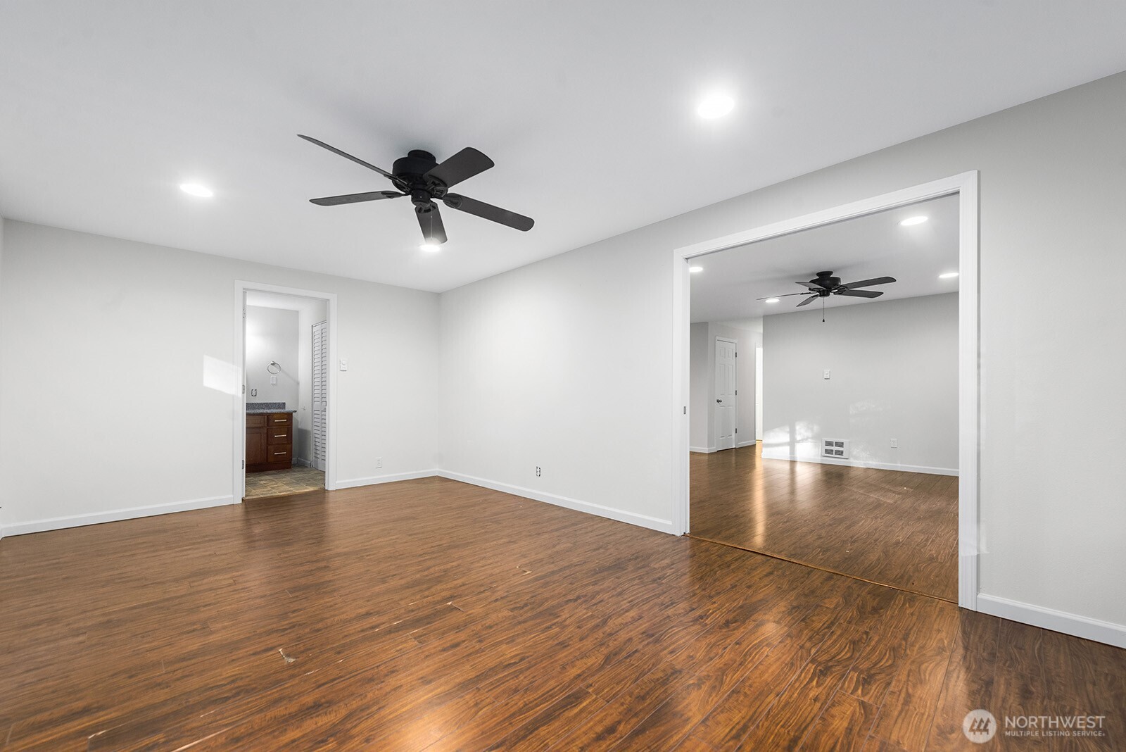 14609 Parkdale Drive Property Photo 11