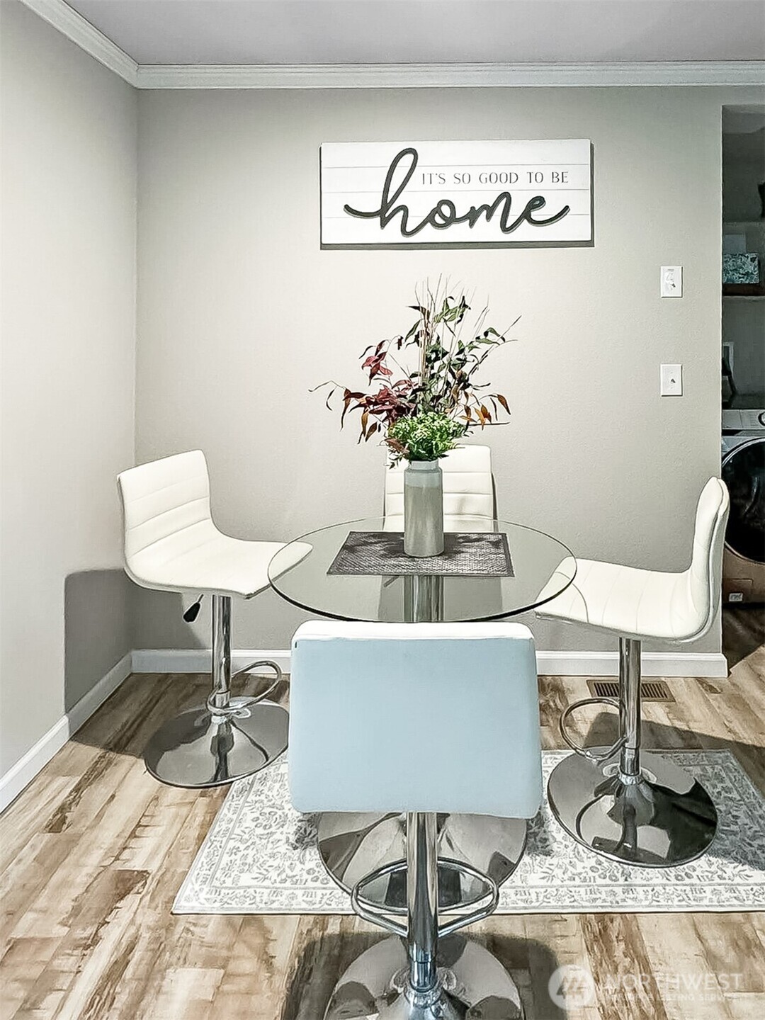 6236 Azure Way Property Photo 5