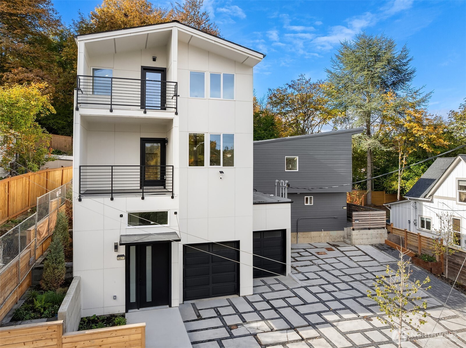 3821 Letitia Avenue Property Photo 1