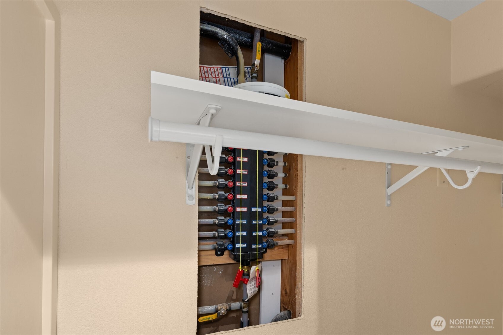 5705 38th Court Property Photo 24