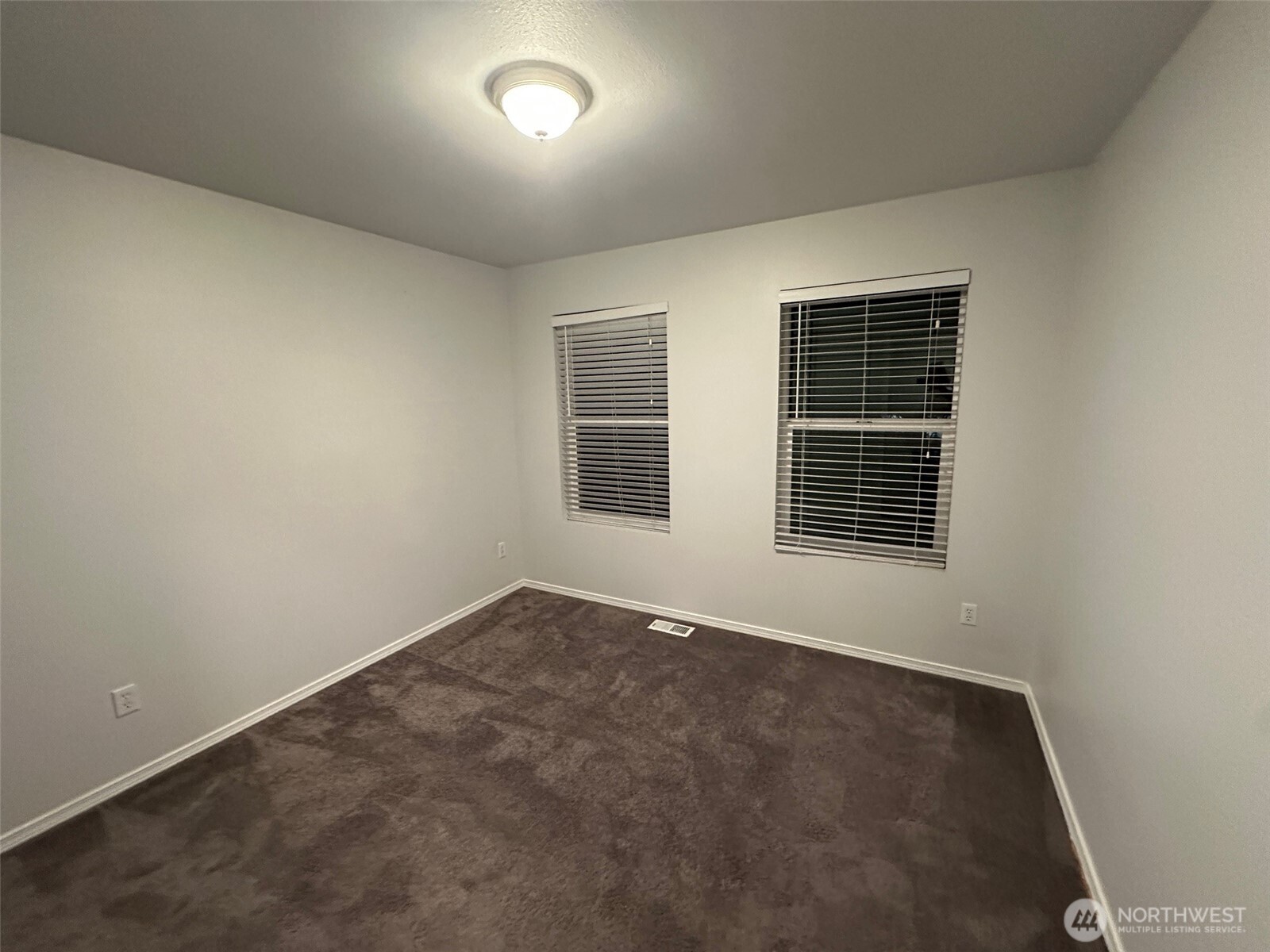 19722 99th Street Property Photo 9