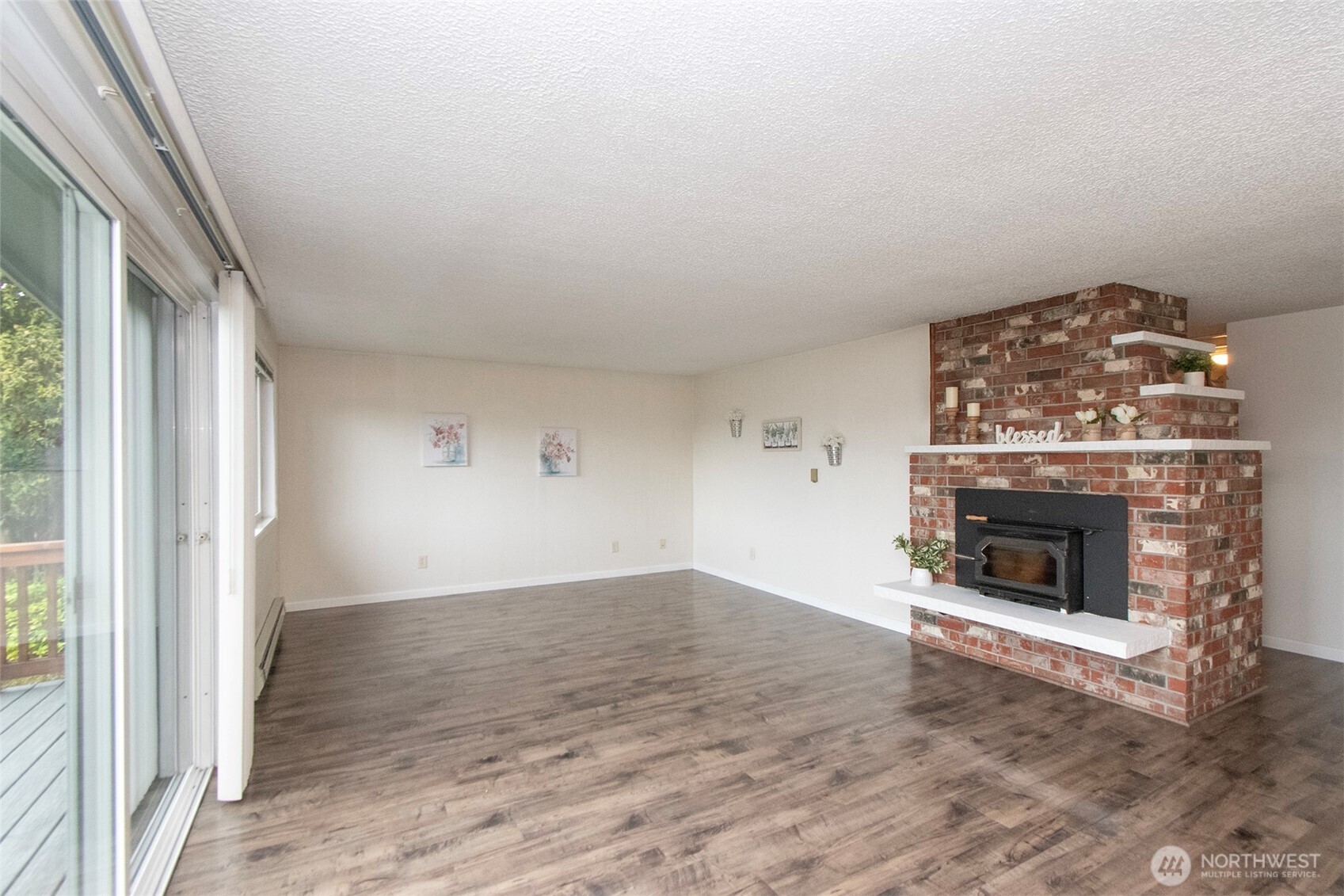241 Bay View Street Property Photo 3