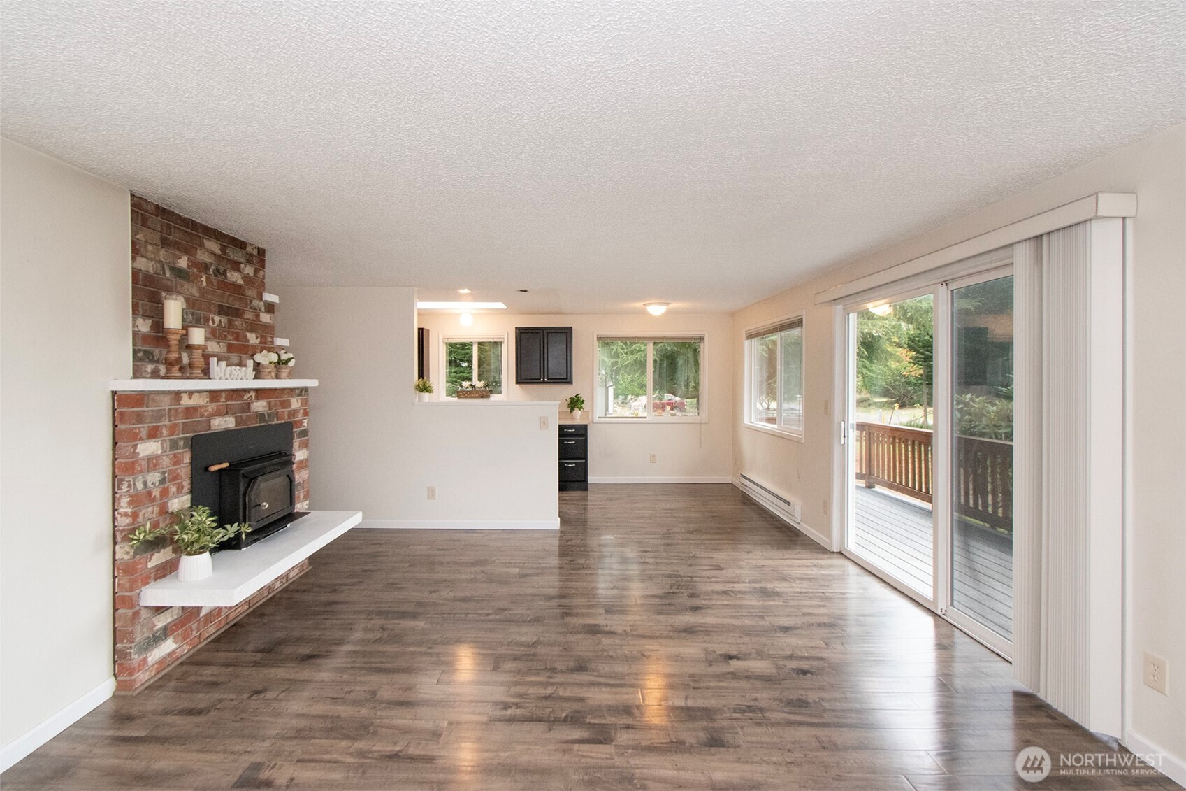241 Bay View Street Property Photo 5