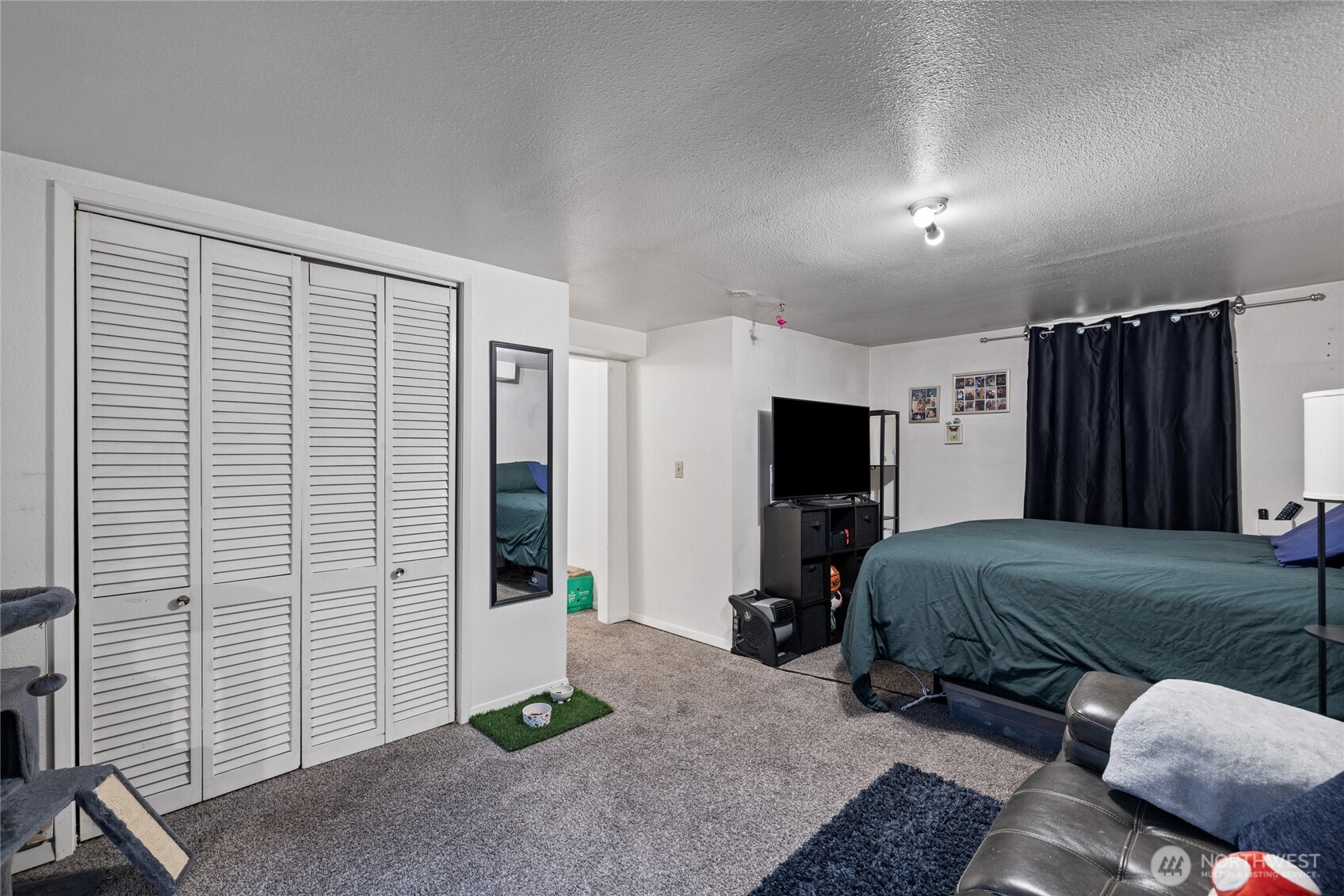 402 S 59th Street Property Photo 34