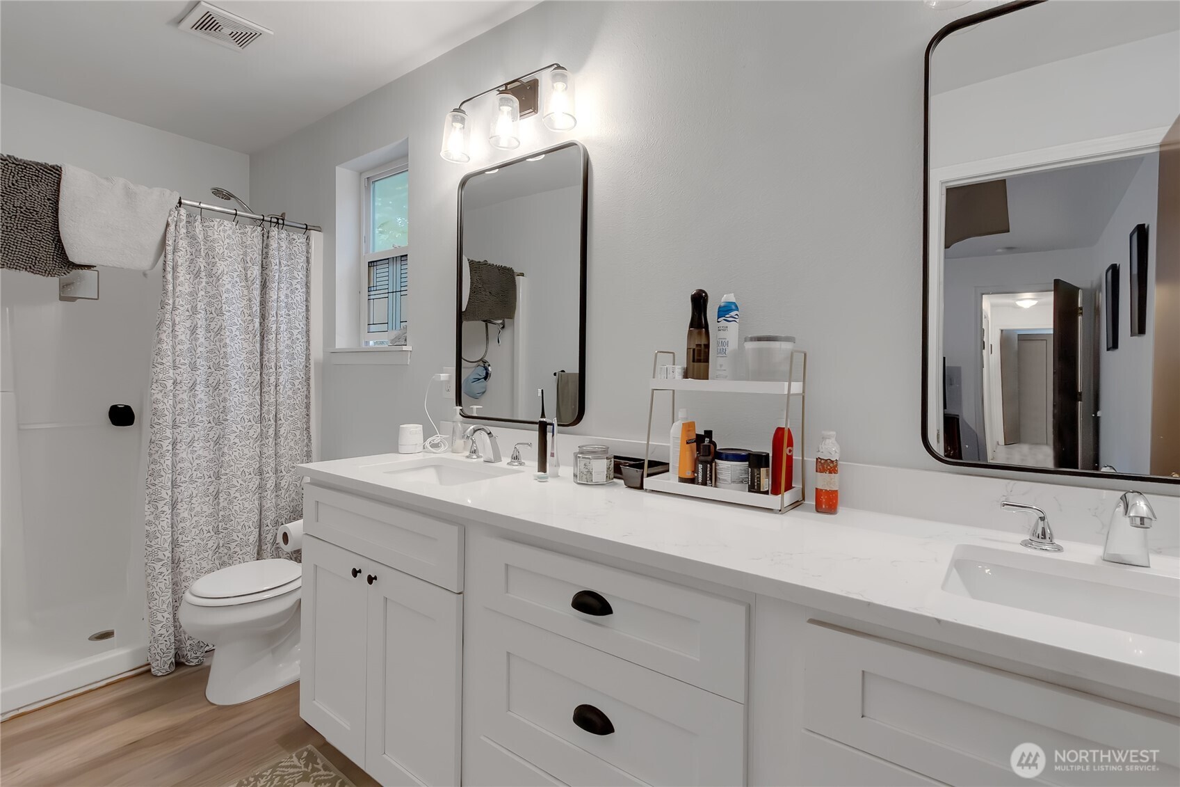 18011 Clear Lake Blvd Se Property Photo 11