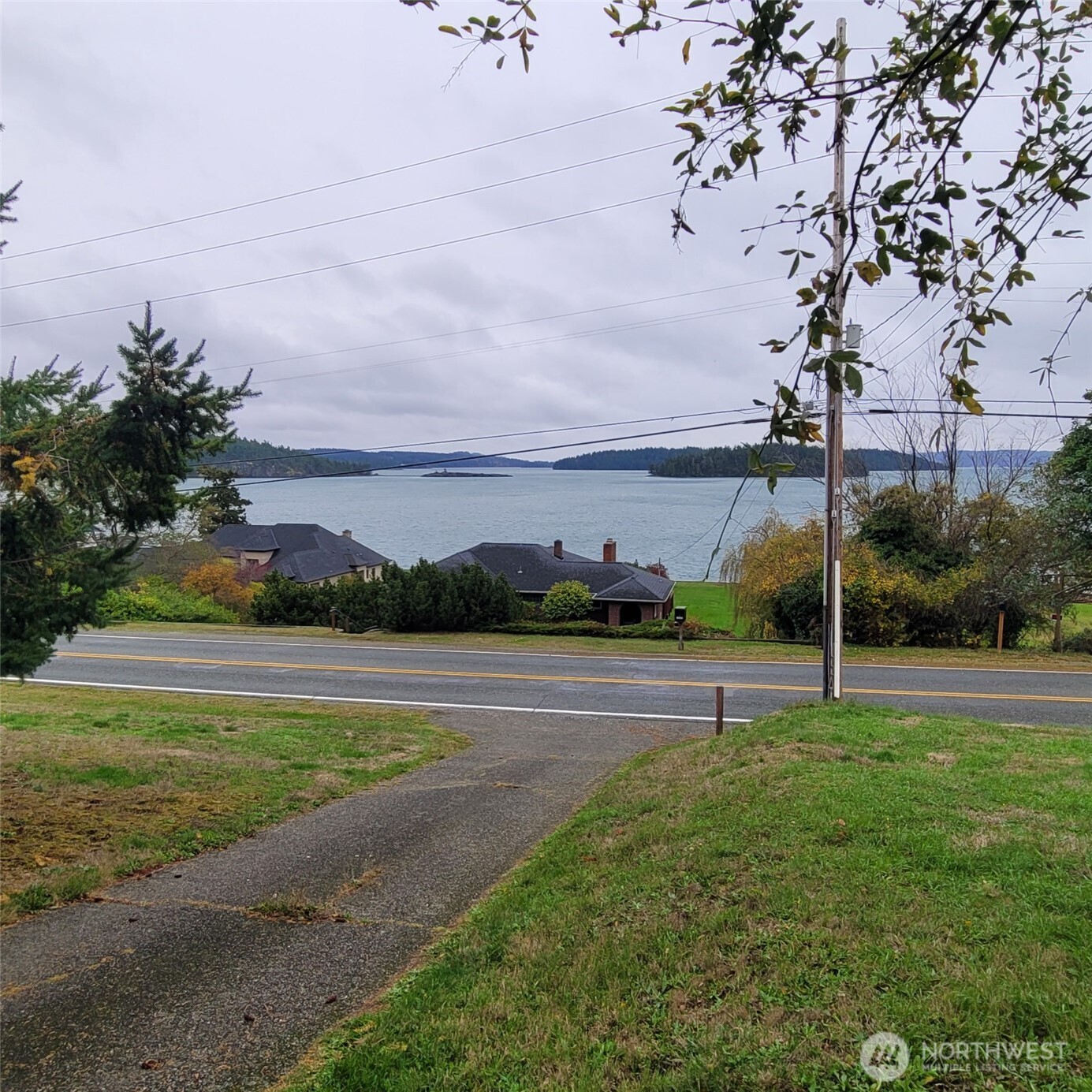 14860 Gibralter Road Property Photo 8