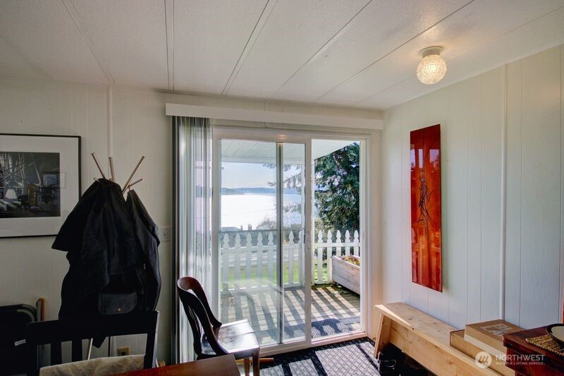 14860 Gibralter Road Property Photo 15
