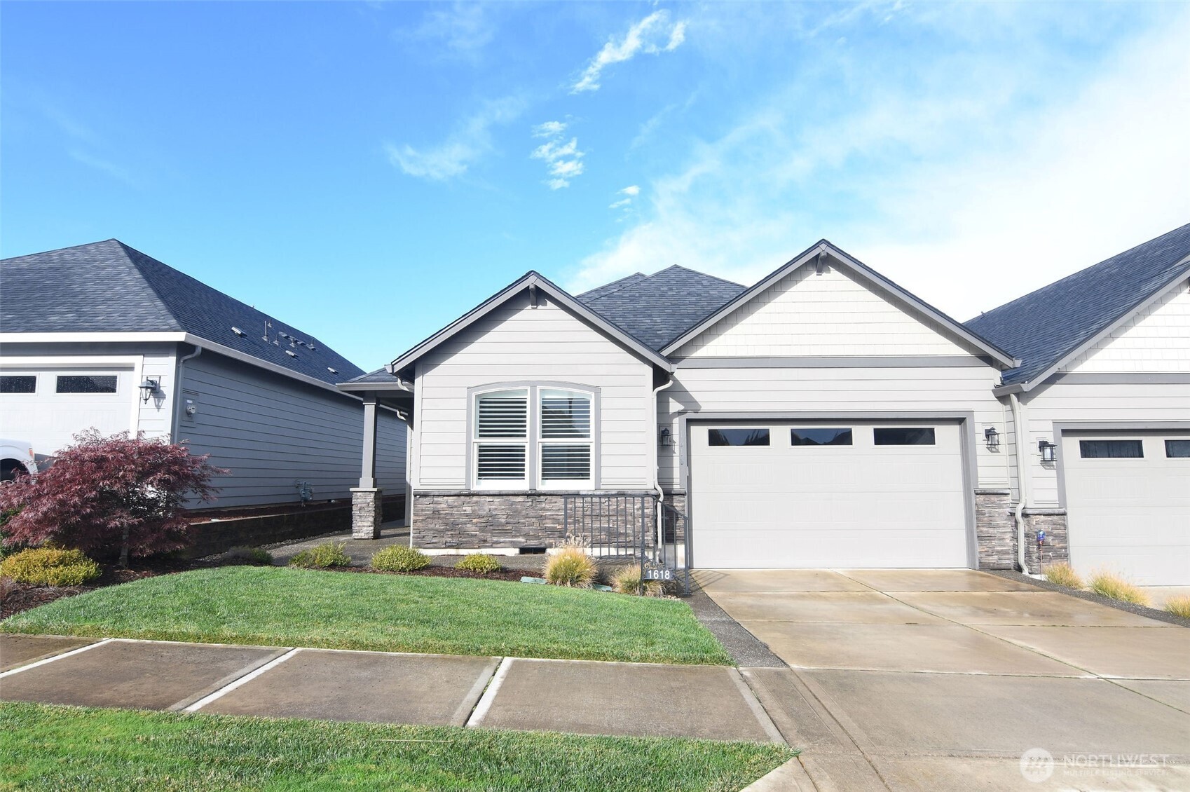 1618 Ne 174th Street Property Photo 1