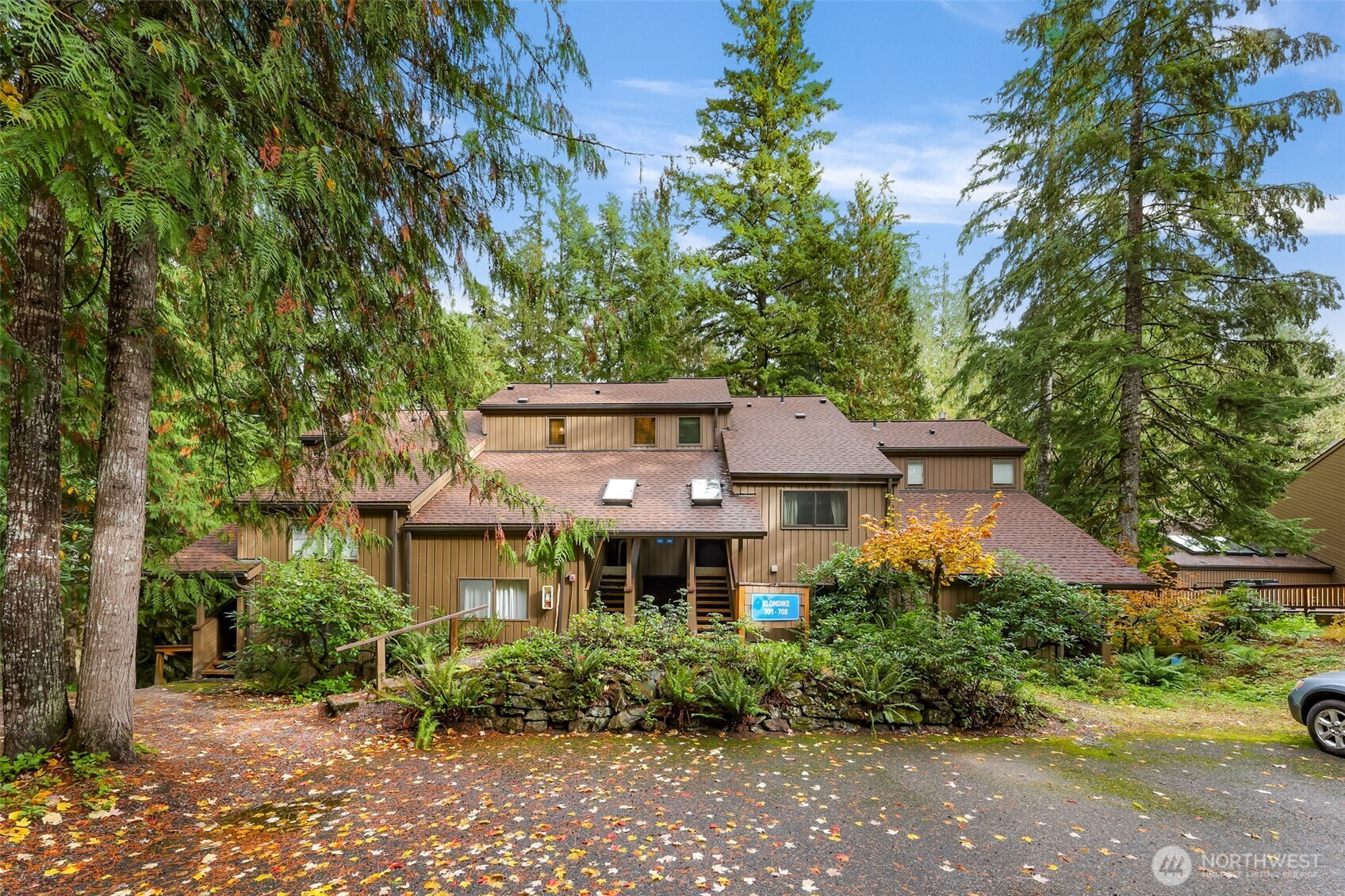 10500 Mt Baker Hwy 704 Property Photo 1