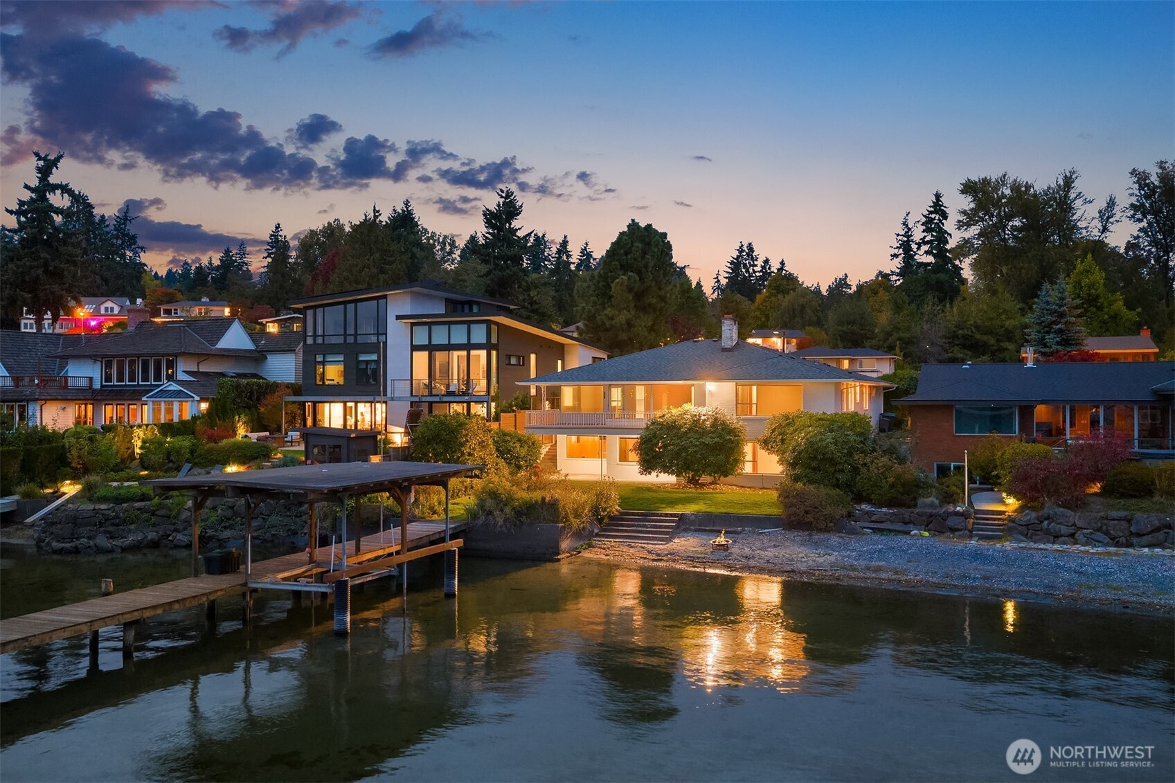 16526 Shore Drive Property Photo 1