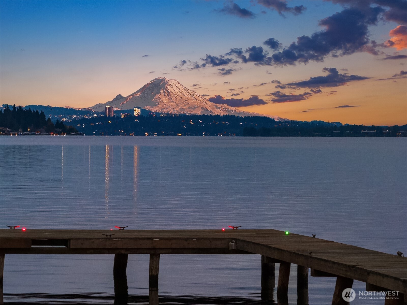 16526 Shore Drive Property Photo 2