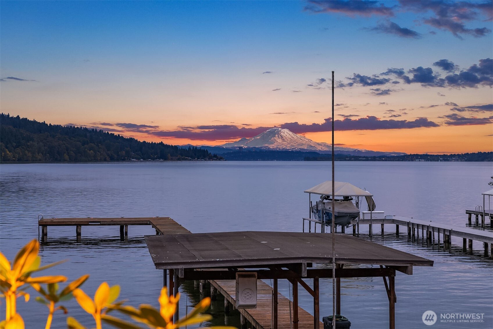 16526 Shore Drive Property Photo 12