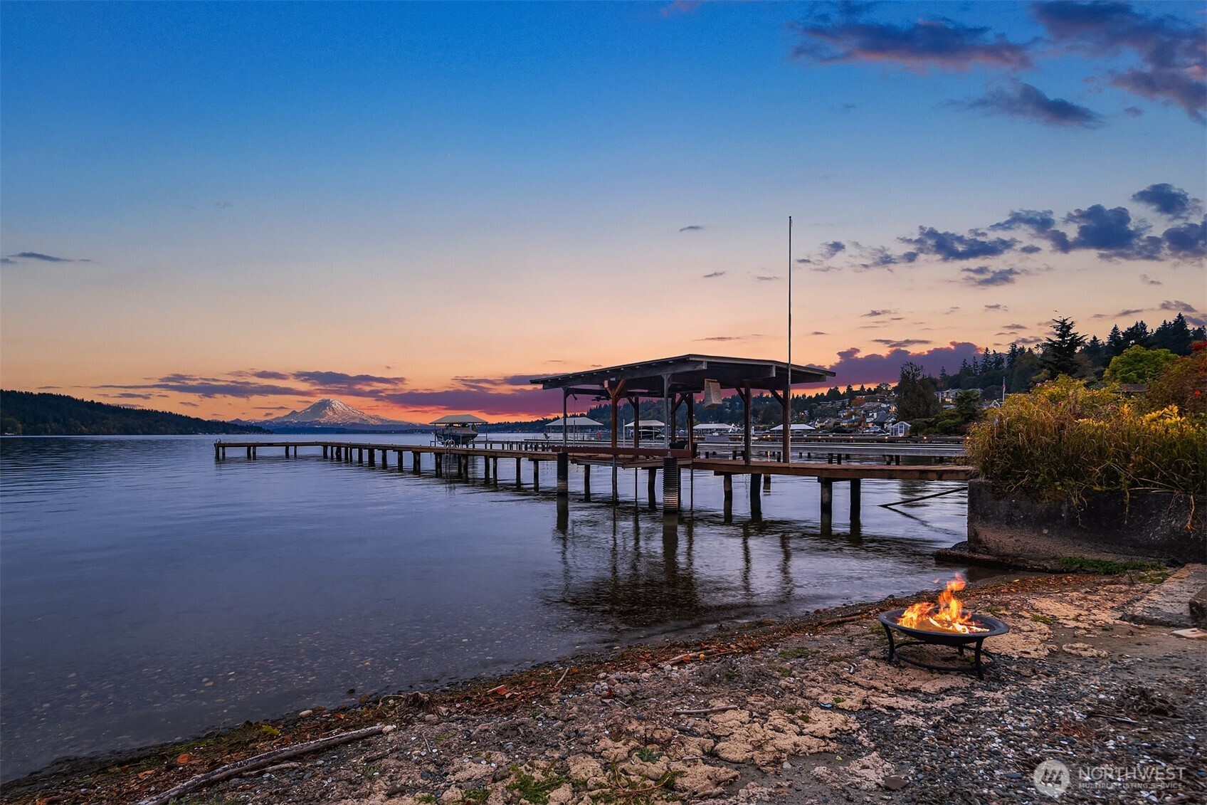 16526 Shore Drive Property Photo 30