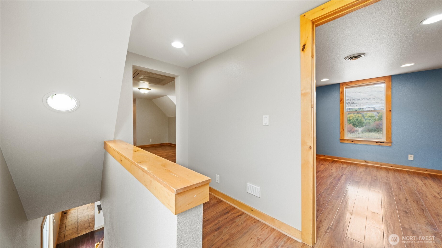 109 Cold Spring Lane Property Photo 16