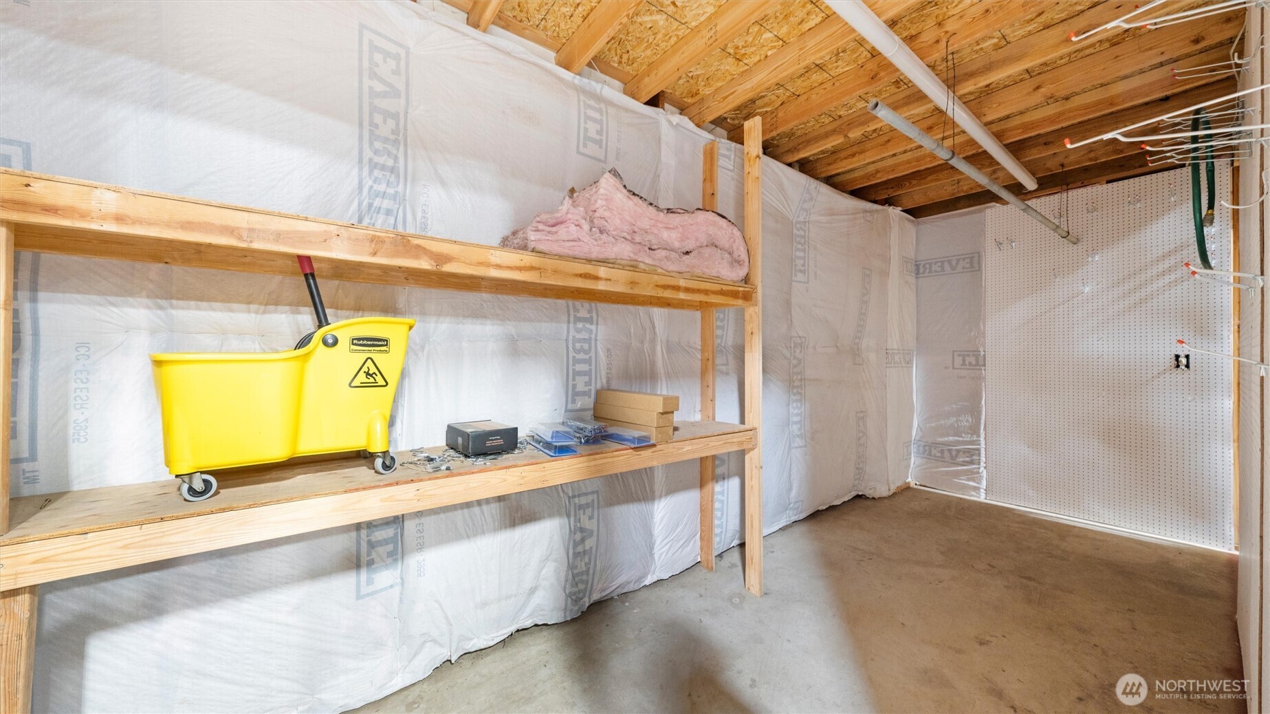 109 Cold Spring Lane Property Photo 35