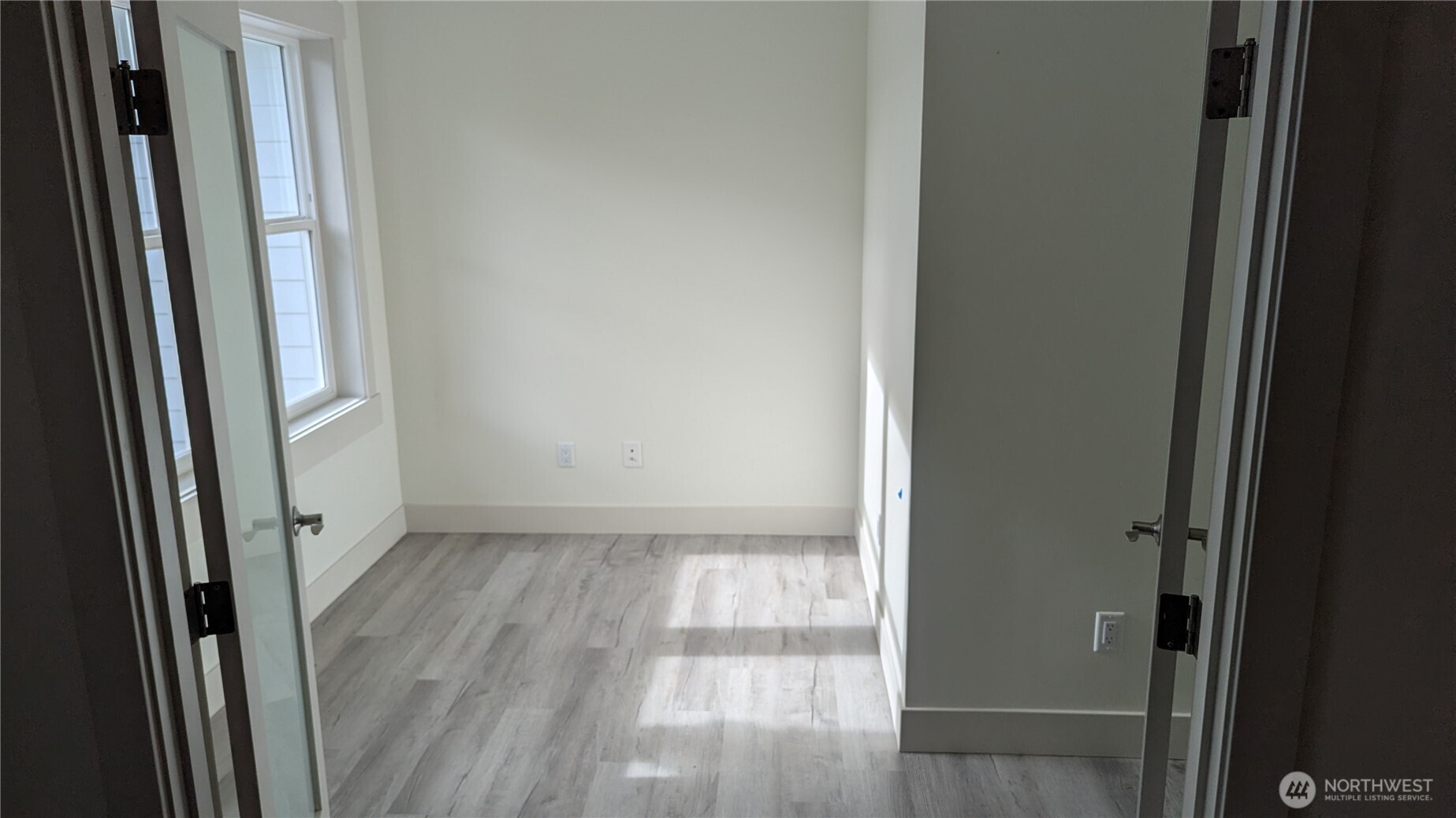 800 Cedar Drive Property Photo 7