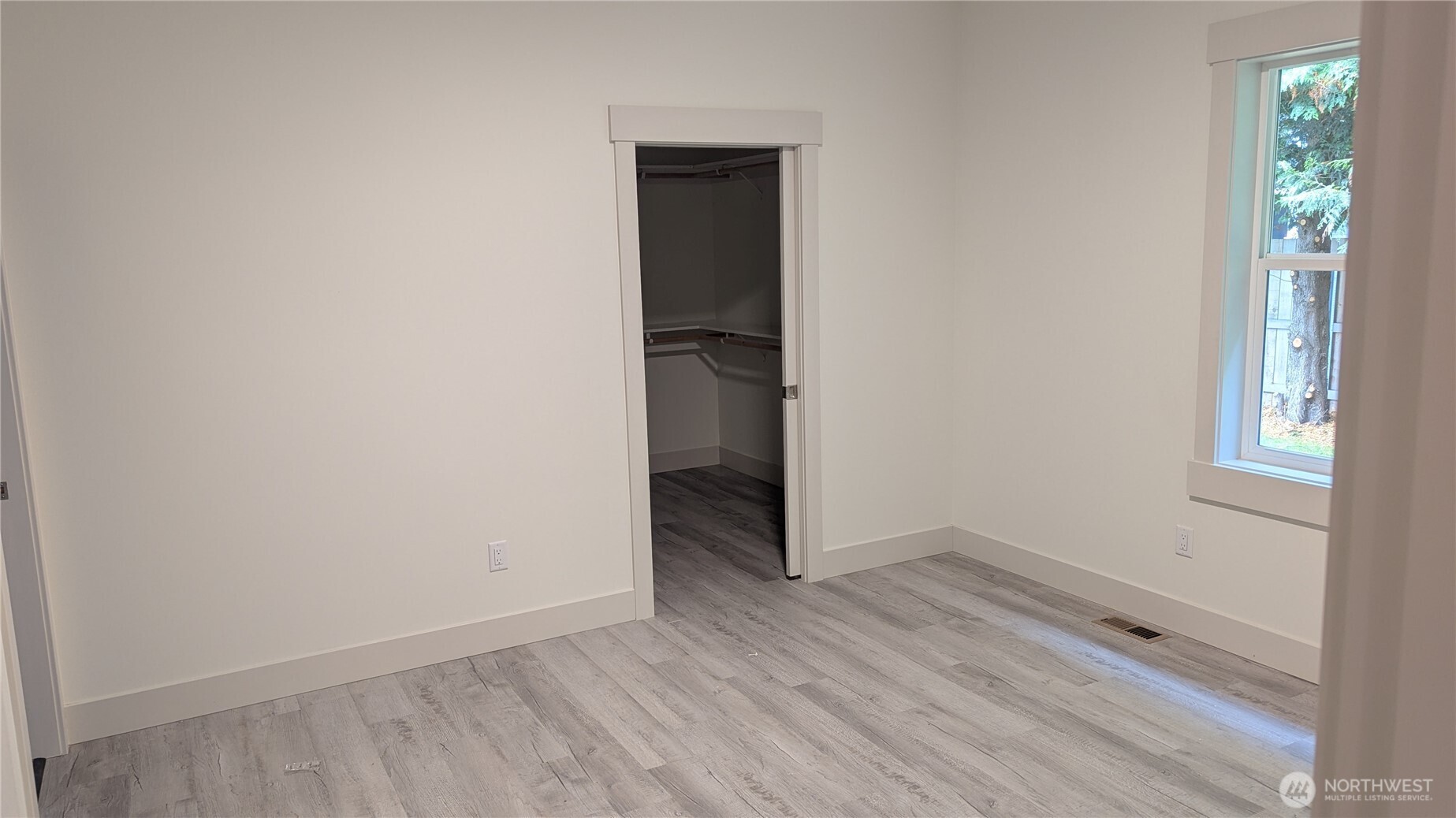 800 Cedar Drive Property Photo 15