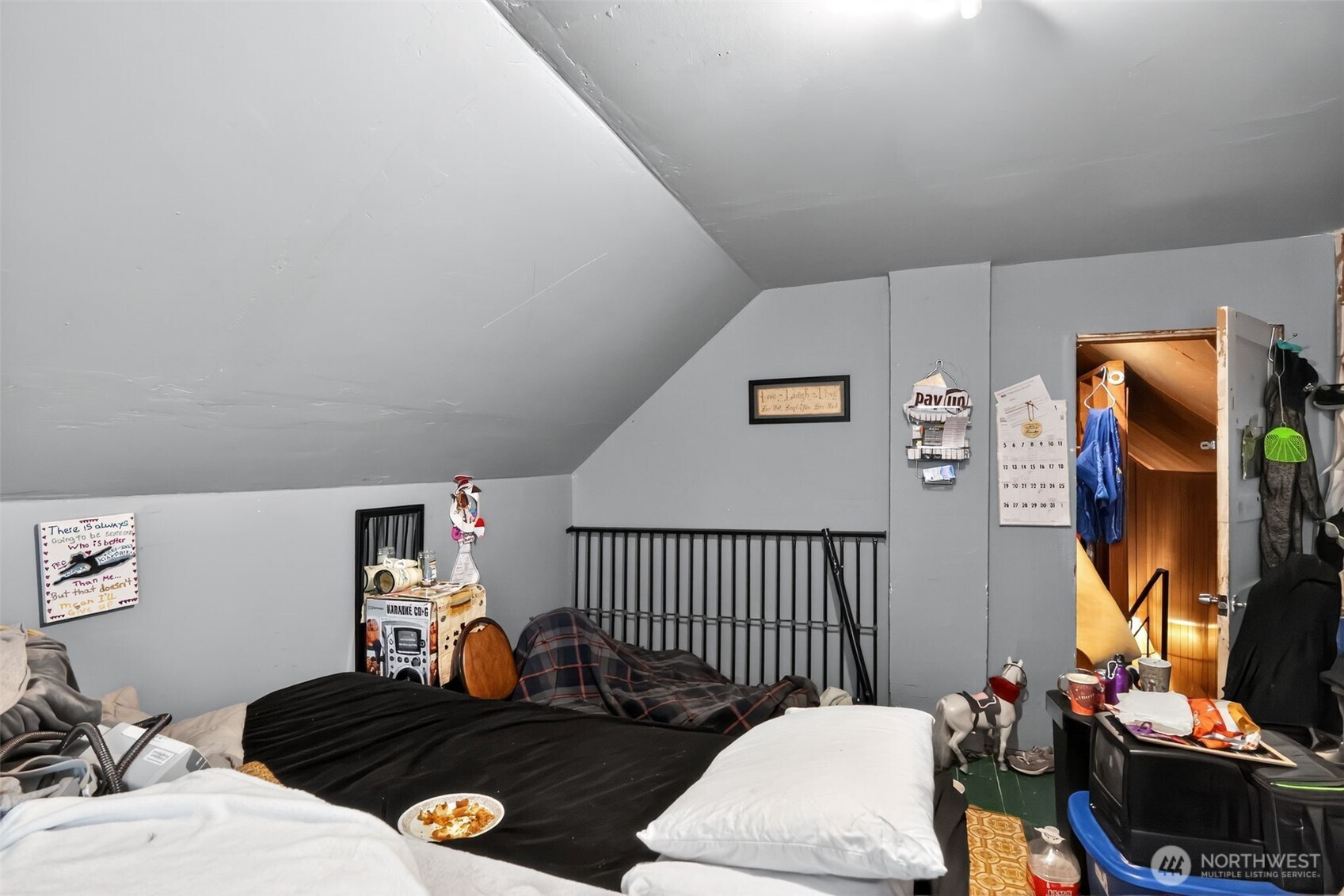 11941 Schold Road Property Photo 8