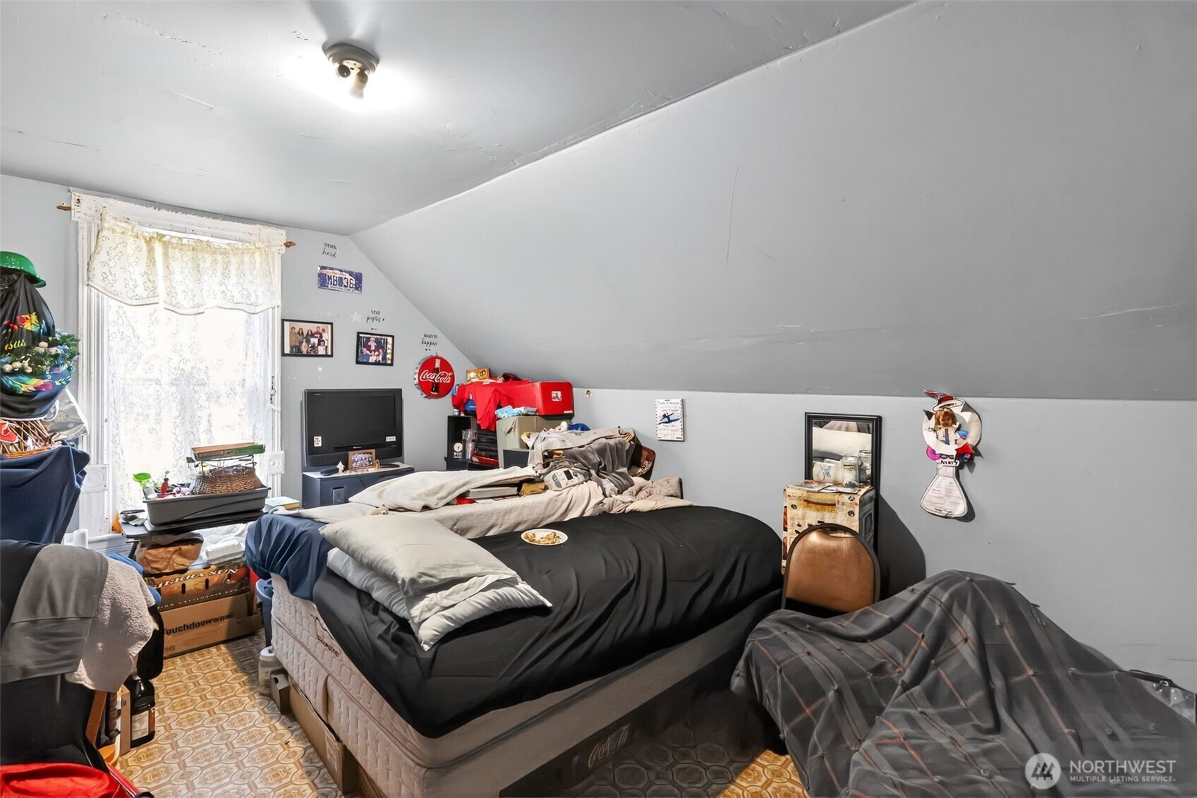 11941 Schold Road Property Photo 9