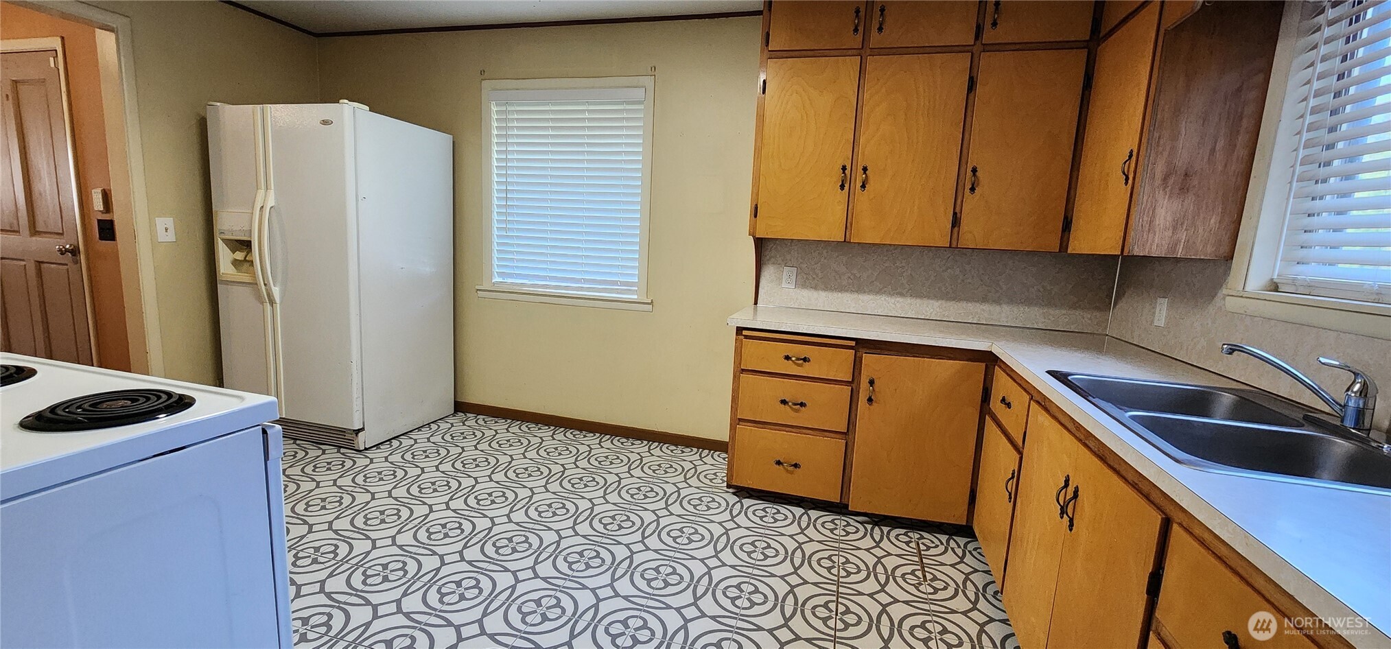 1216 Kaiser Road Property Photo 7