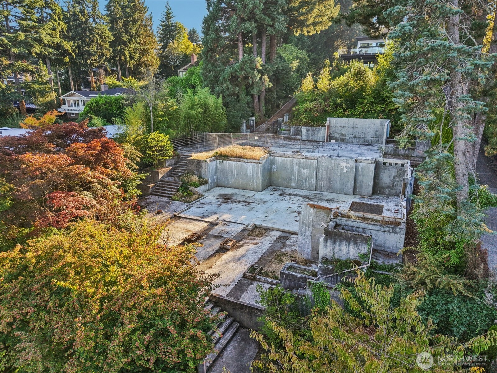 7220 N Mercer Way Property Photo 6