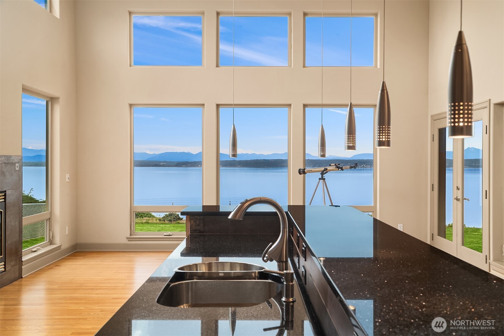 1639 S Country Club Drive Property Photo 17