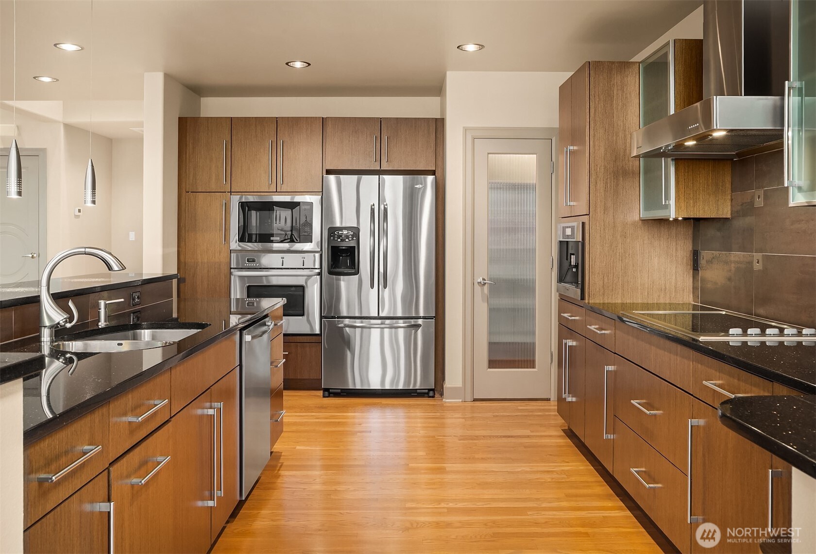 1639 S Country Club Drive Property Photo 20