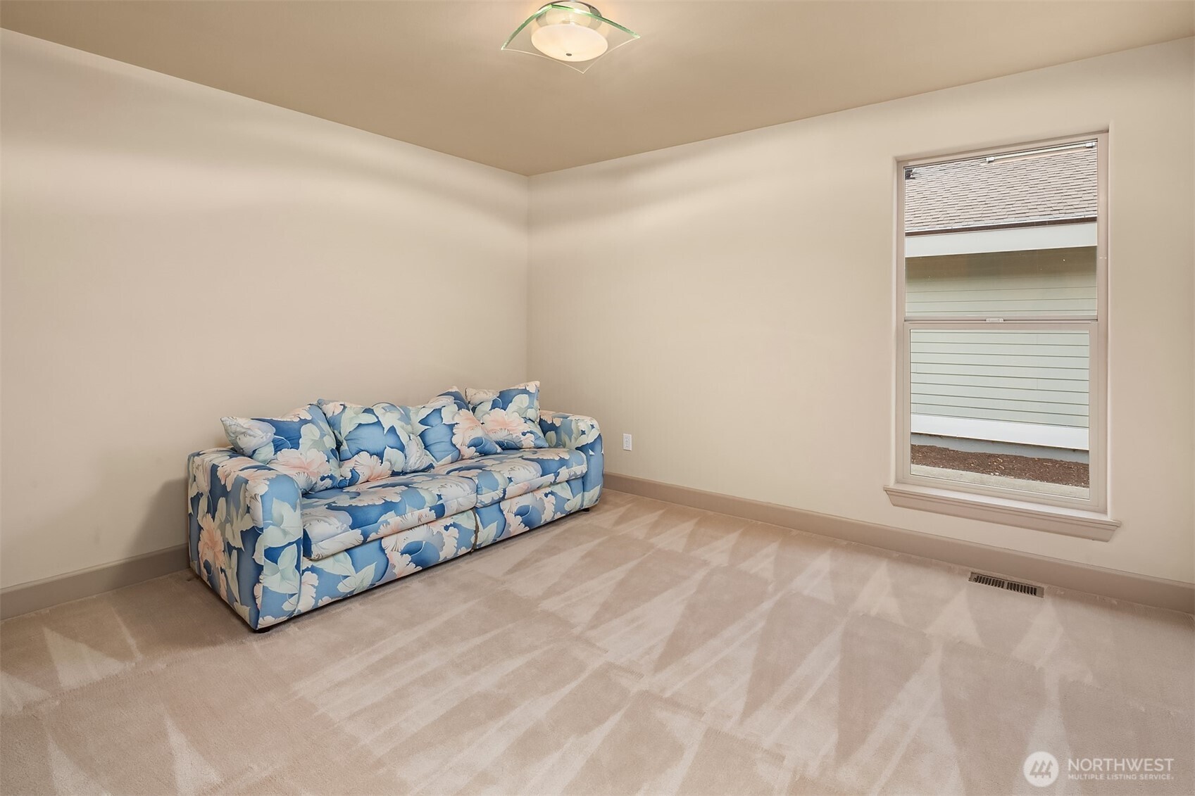 1639 S Country Club Drive Property Photo 24