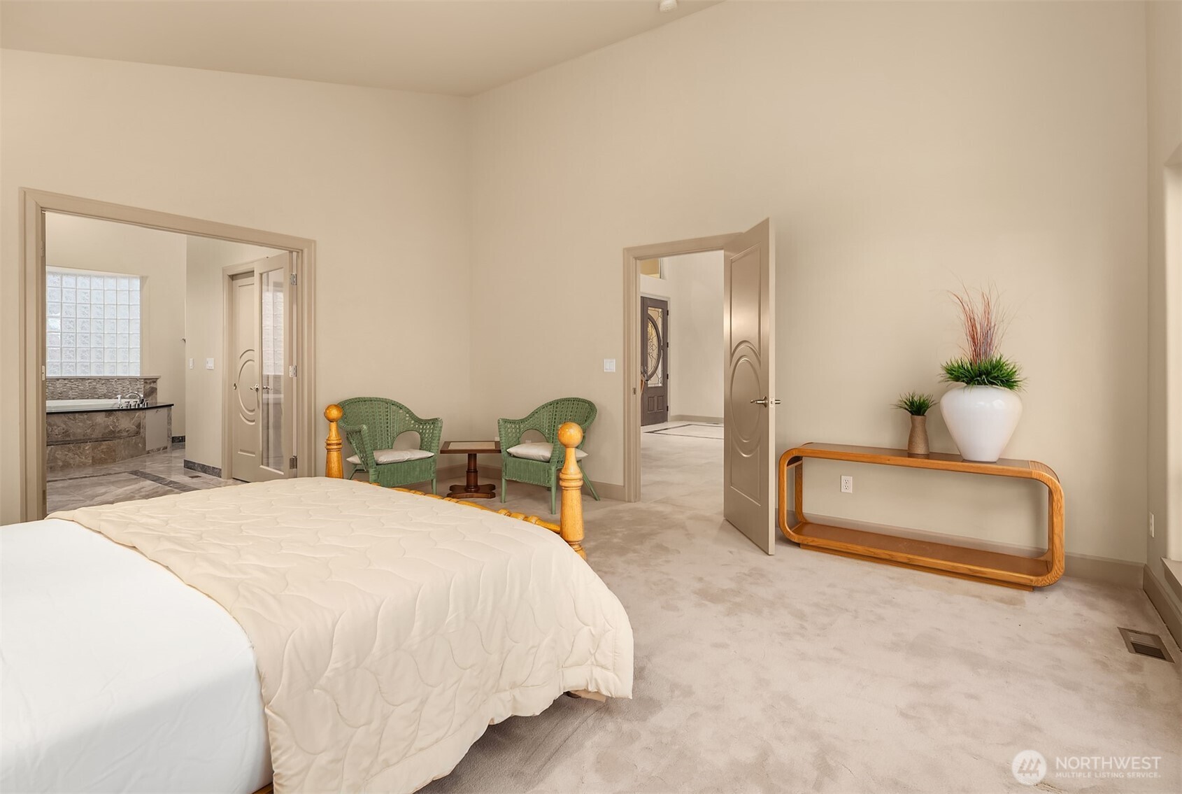 1639 S Country Club Drive Property Photo 31