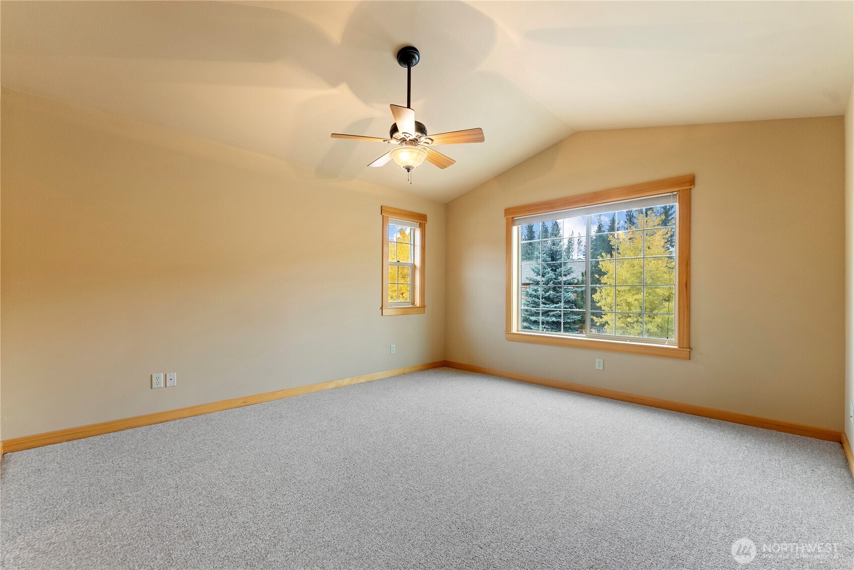 300 Cascadian Court 15 Property Photo 17