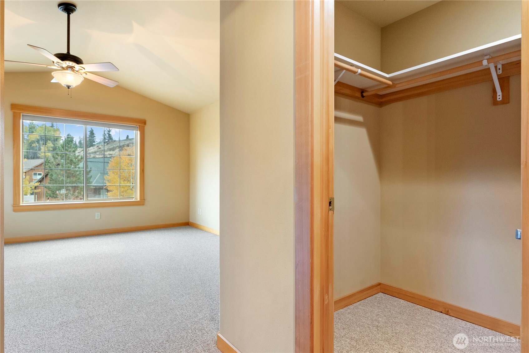 300 Cascadian Court 15 Property Photo 18