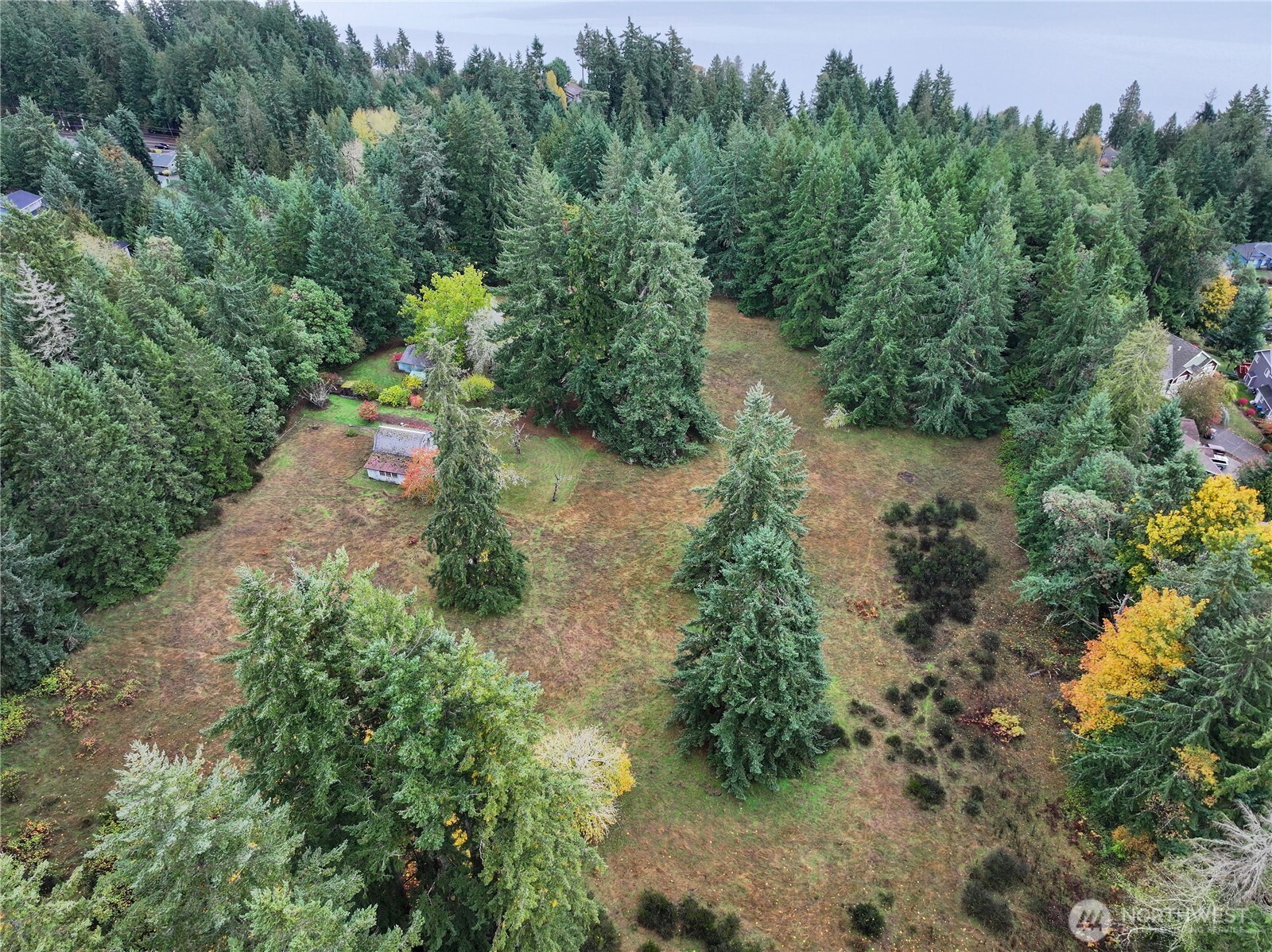 6371 Illahee Road Property Photo 8